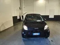 Usata Smart ForTwo Electric Drive Passion 60 kW (82 CV) 2022 Nero Utilitaria