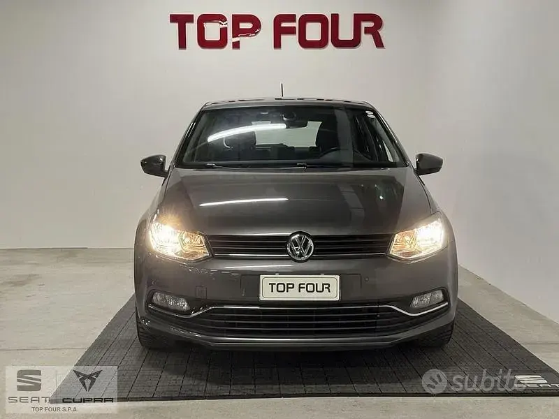Usata VW Polo Highline 110 CV (80 kW) 2016 Grigio Berlina