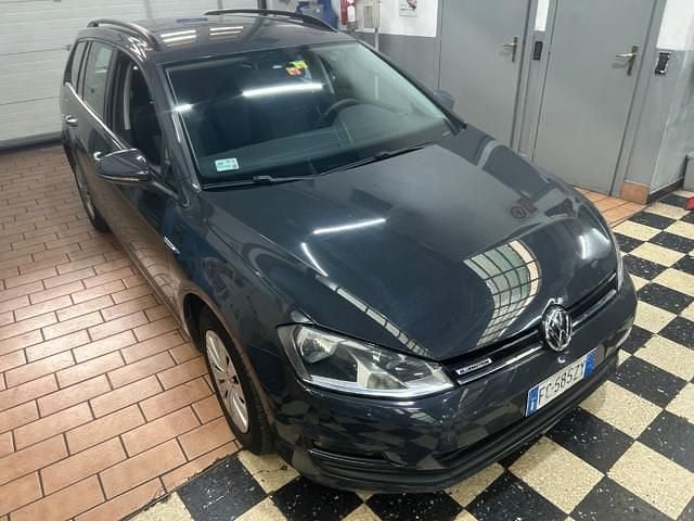 Usata VW Golf VII Comfortline 110 CV (80 kW) 2016 Grigio Station wagon