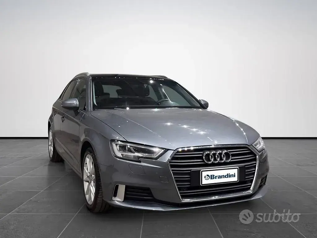 Usata Audi A3 Sport 116 CV (85 kW) 2018 Grigio Berlina