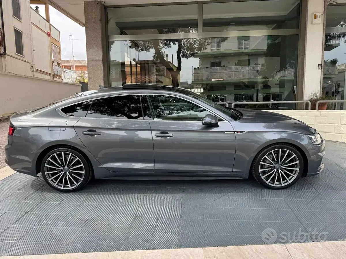 Käytetty Audi A5 S-Line 190 HP (139 kW) 2018 Harmaa Coupe - kaksiovinen