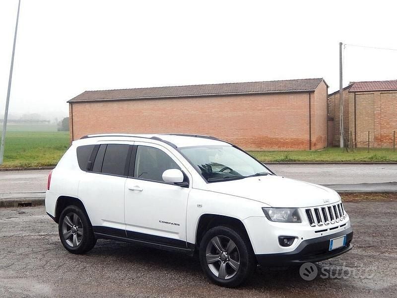 Bianco Usata 2014 Jeep Compass SUV | 4990 € (Ottimo prezzo) - Immagine 1/4