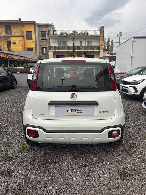 Usata Fiat Panda Cross Cross 70 CV (51 kW) 2022 Bianco Utilitaria