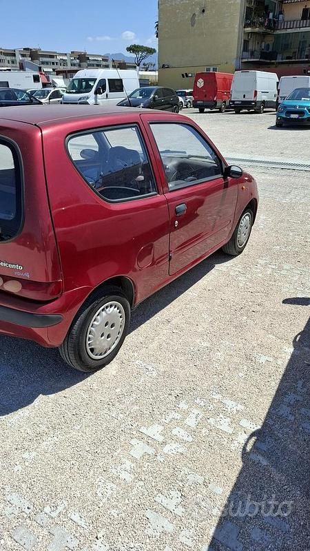 Usata Fiat 600 1999 Rosso Berlina