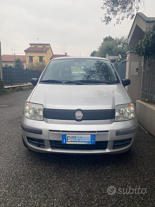 Usata Fiat Panda 54 CV (39 kW) 2012 Grigio Utilitaria
