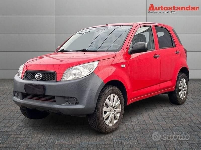 Usata Daihatsu Terios 86 CV (63 kW) 2007 Rosso SUV