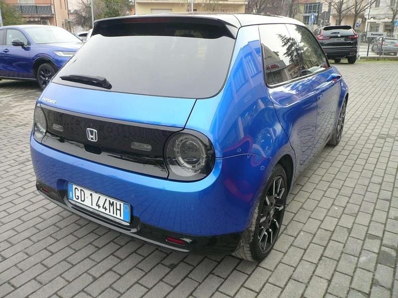 Usata Honda e Advance 60 kW (82 CV) 2021 Blu/azzurro Utilitaria