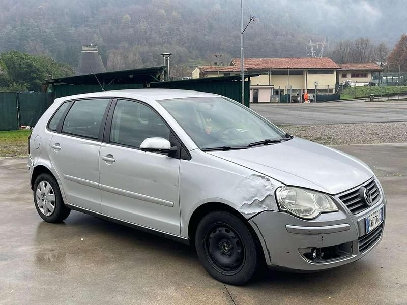 Other Usata 2006 VW Polo Trendline Tre volumi | 700 € (Super prezzo) - Immagine 1/4