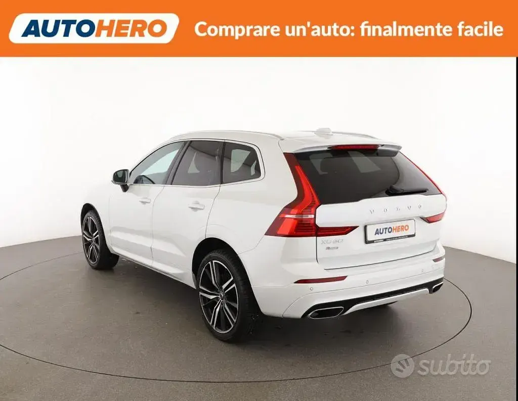 Usata Volvo XC60 R-Design 190 CV (139 kW) 2019 Bianco SUV