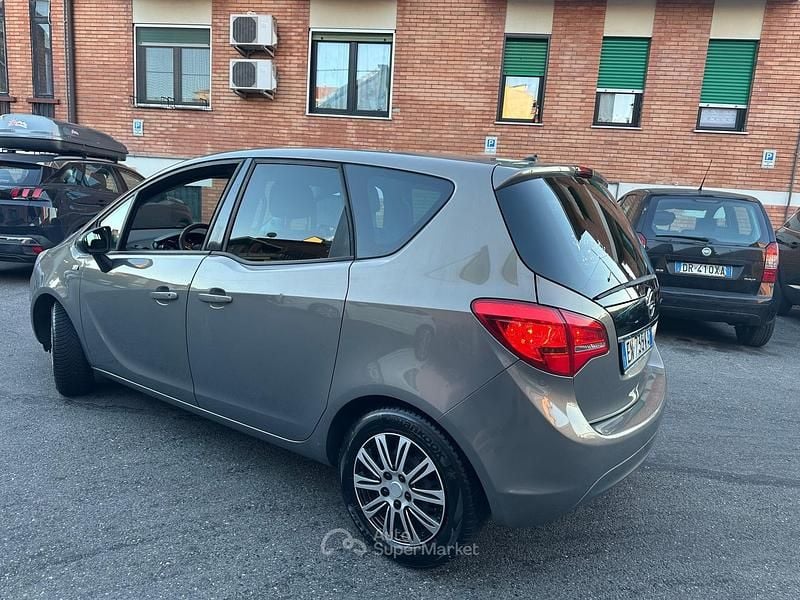 Usata Opel Meriva 120 CV (88 kW) 2012 Monovolume