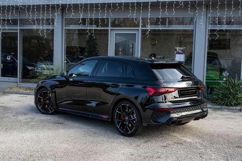 Usata Audi RS3 Performance 400 CV (294 kW) 2024 Nero Berlina