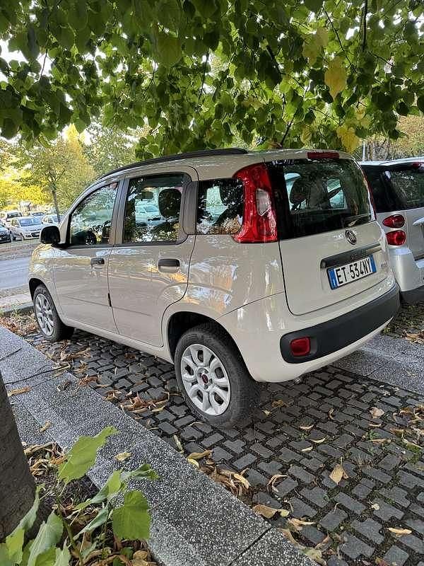 Usata Fiat Panda Lounge 80 CV (58 kW) 2013 Utilitaria