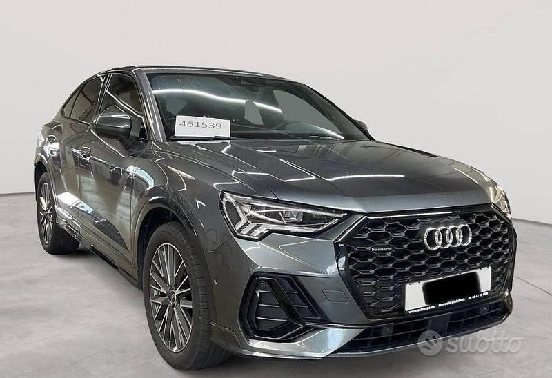 Usata Audi Q3 Sportback S-Line 149 CV (109 kW) 2023 Grigio SUV
