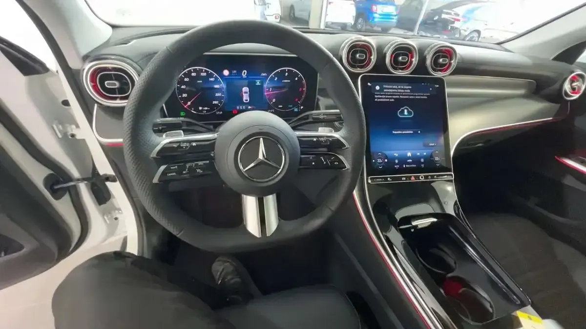 Nuova Mercedes GLC200 Advanced Plus 163 CV (119 kW) 2026 Bianco SUV