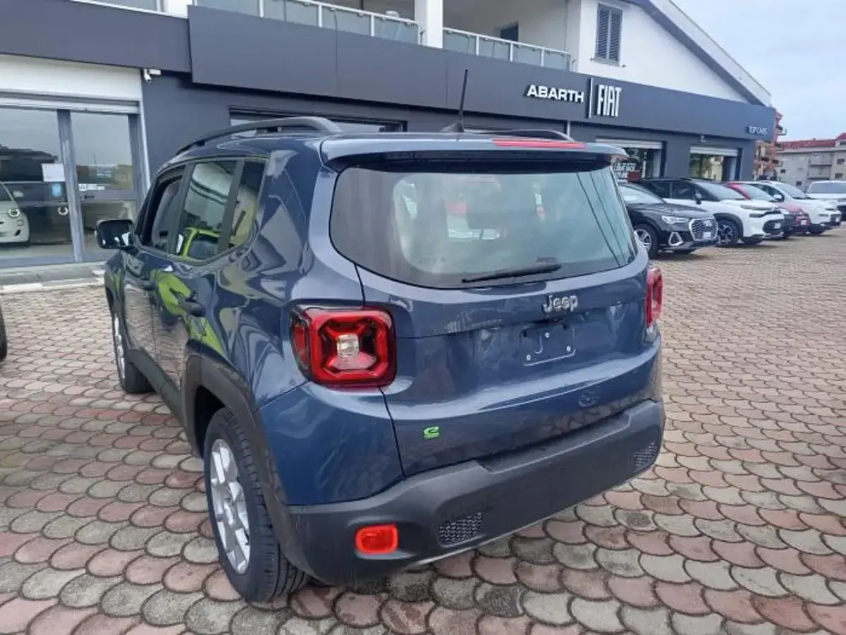 Usata Jeep Renegade 130 CV (95 kW) 2024 Grigio SUV