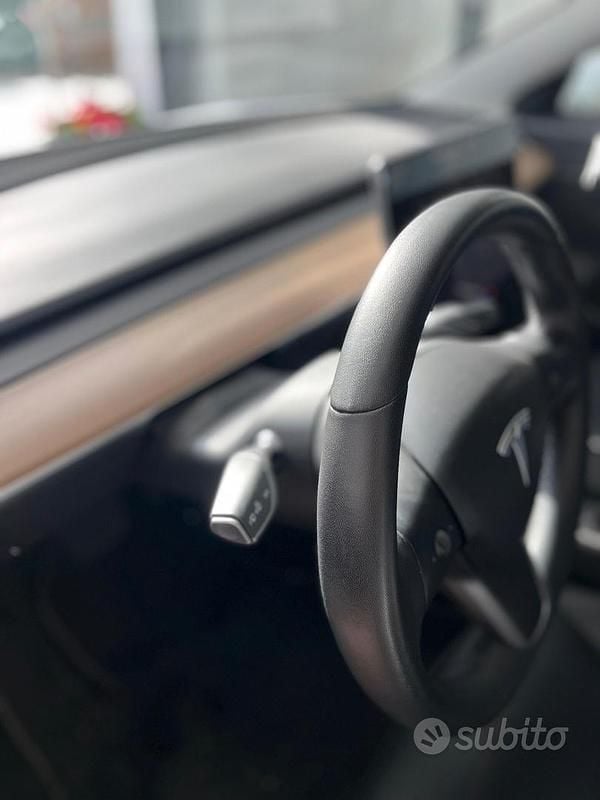 Usata Tesla Model 3 Standard Range 239 kW (325 CV) 2020 Bianco Berlina