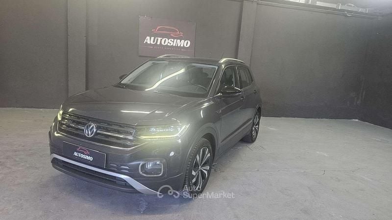 Usata VW T-Cross Advance 95 CV (69 kW) 2020 Grigio SUV