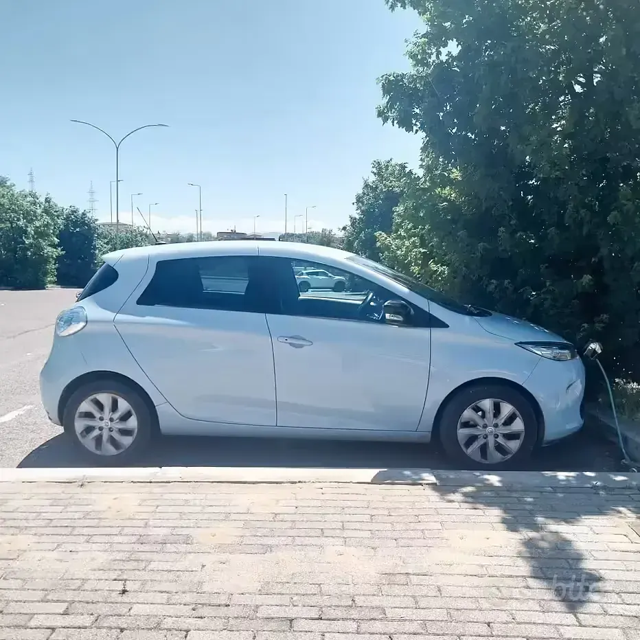 Usata Renault Zoe Intens 42 kW (58 CV) 2016 Utilitaria