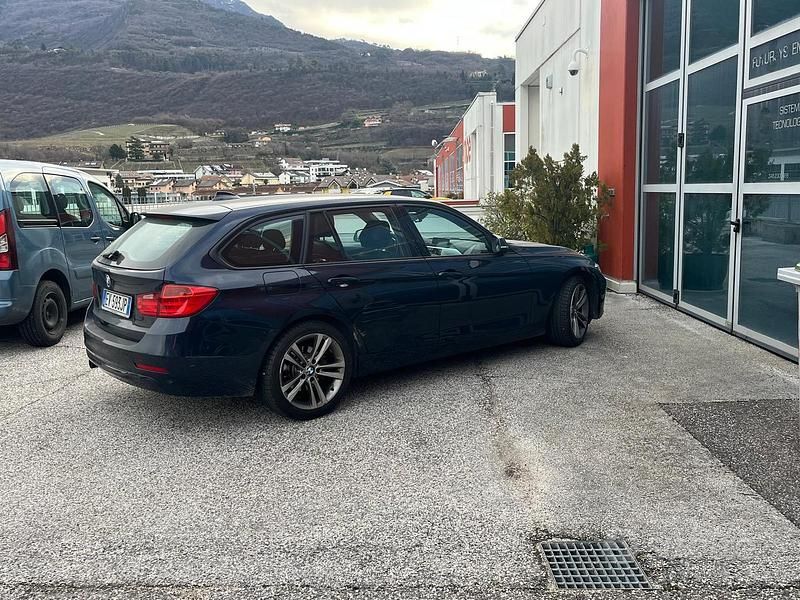 Usata BMW 320 2014 Nero Station wagon