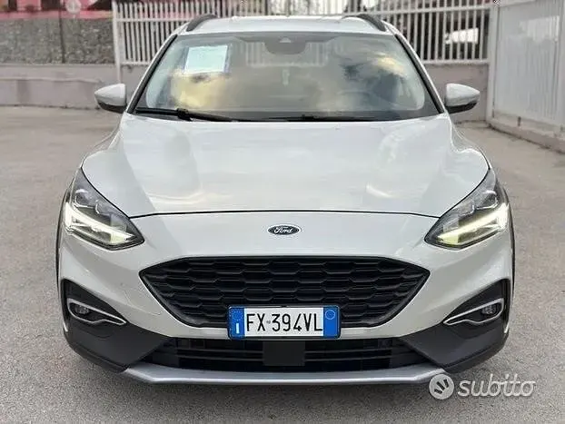 Usata Ford Focus Active 120 CV (88 kW) 2019 Bianco Berlina