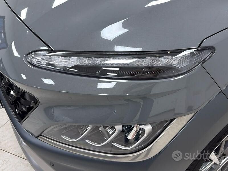 Usata Hyundai Kona 141 CV (103 kW) 2022 Grigio SUV