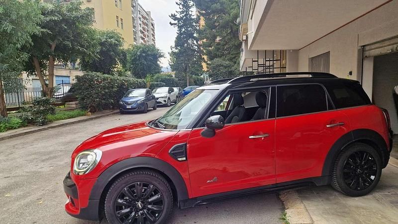 Usata Mini Cooper D Countryman Business 150 CV (110 kW) 2019 Rosso SUV