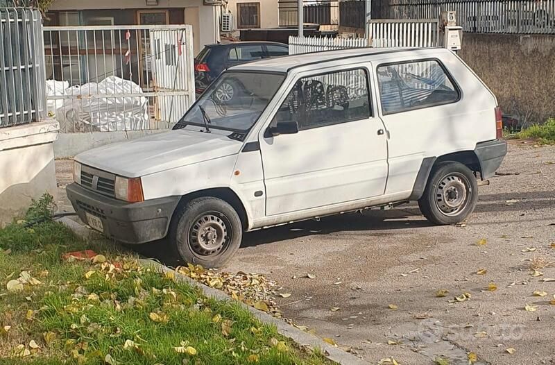 Bianco Usata 1998 Fiat Panda Due volumi | 700 € (Ottimo prezzo) - Immagine 1/4