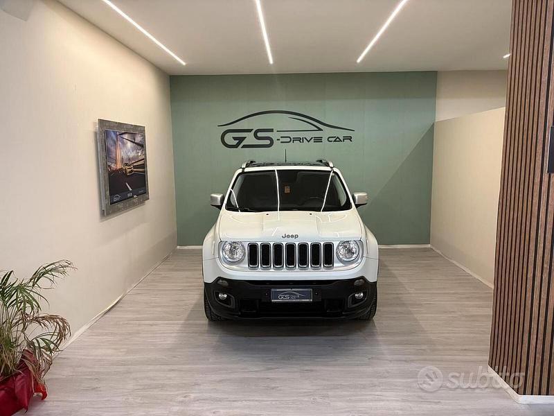 Usata Jeep Renegade Opening Edition 140 CV (102 kW) 2015 Bianco SUV
