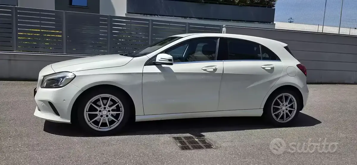 Usata Mercedes A200 156 CV (114 kW) 2016 Bianco Berlina