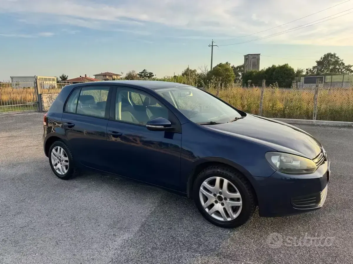 Usata VW Golf Plus Cross Highline 122 CV (89 kW) 2013 Bluazzurro Monovolume