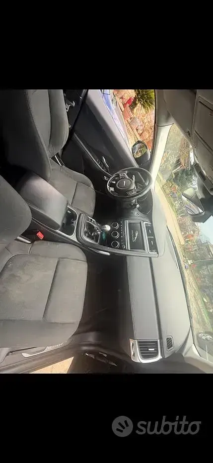 Usata Jaguar E-Pace 150 CV (110 kW) 2020 SUV