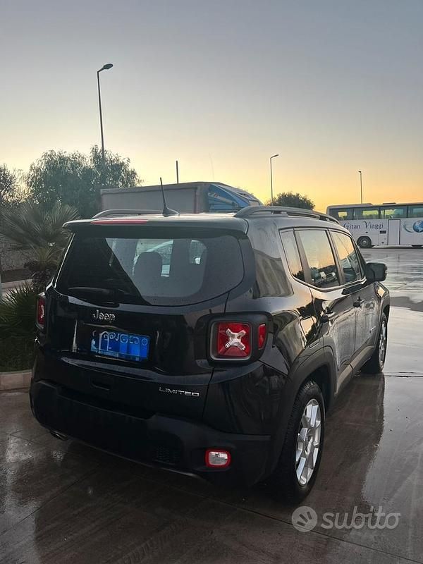 Usata Jeep Renegade Limited 130 CV (95 kW) 2021 Nero SUV