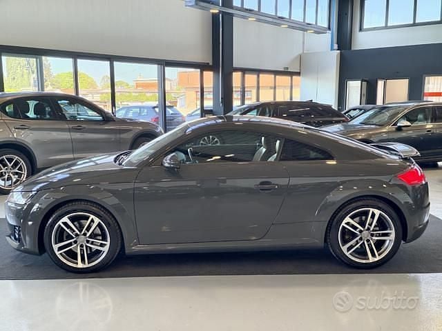 Usata Audi TT Ambiente 230 CV (169 kW) 2017 Grigio nardo Coupé