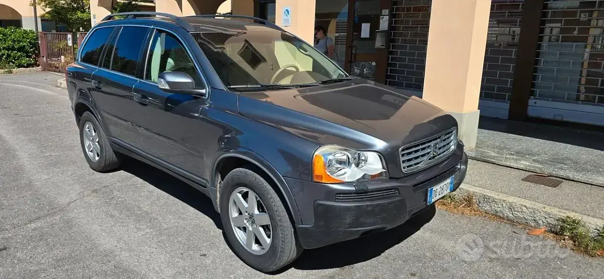 Usata Volvo XC90 Executive 185 CV (136 kW) 2007 SUV