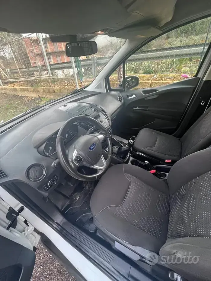 Usata Ford Transit Connect 120 CV (88 kW) 2017 Bianco Monovolume