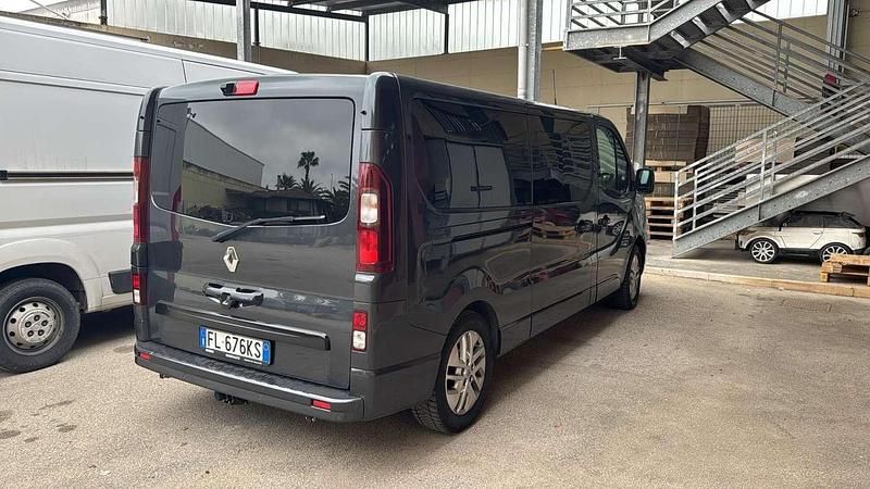 Usata Renault Trafic 122 CV (89 kW) 2018 Monovolume