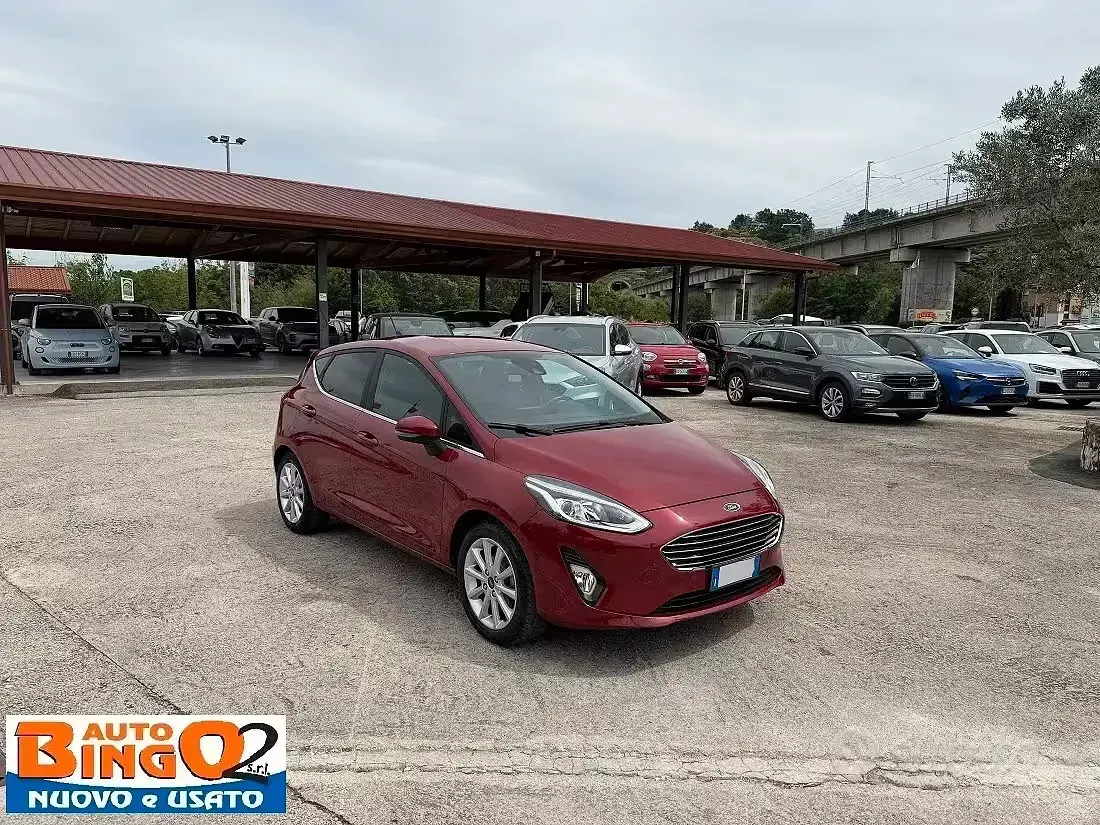 Usata Ford Fiesta Titanium 75 CV (55 kW) 2020 Rosso Utilitaria