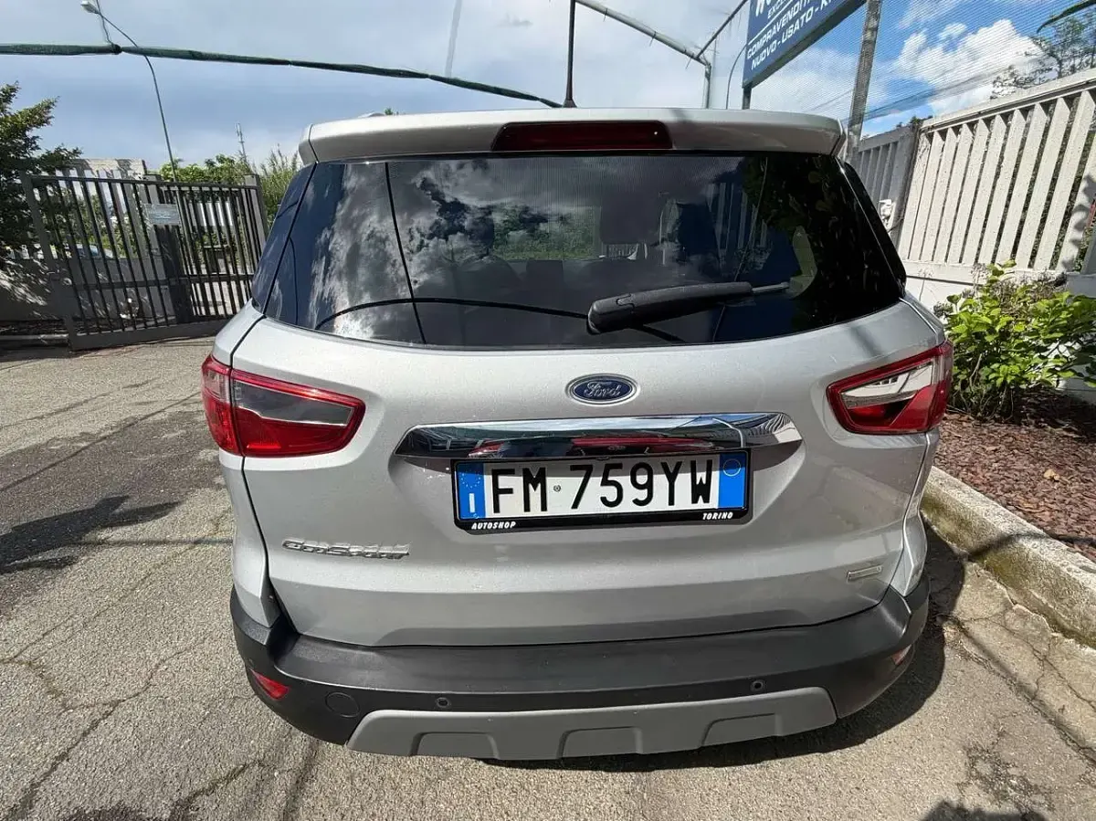 Usata Ford Ecosport Business Edition 125 CV (91 kW) 2018 Argento SUV