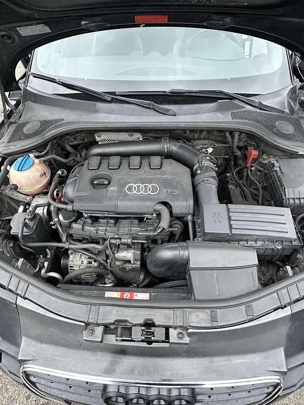 Begagnad Audi TT 160 HK (117 kW) 2010 Sportkupé