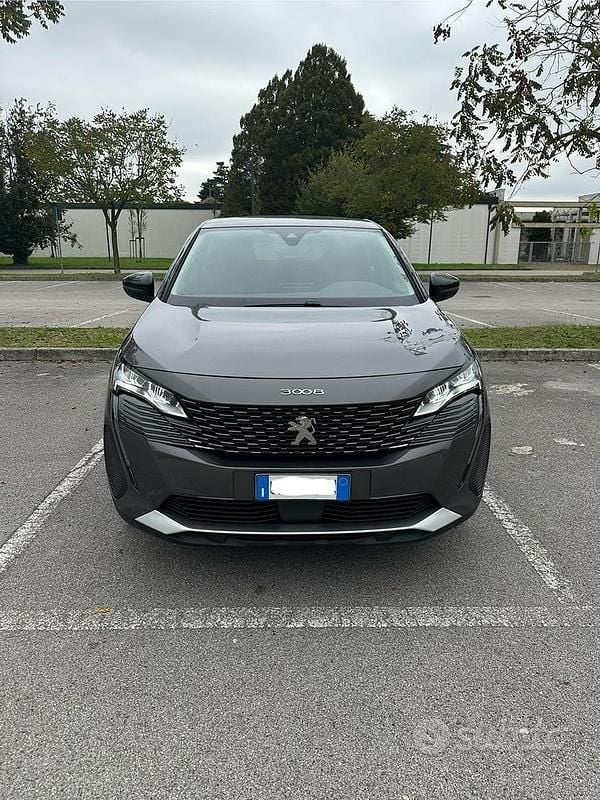 Usata Peugeot 3008 131 CV (96 kW) 2022 Station wagon