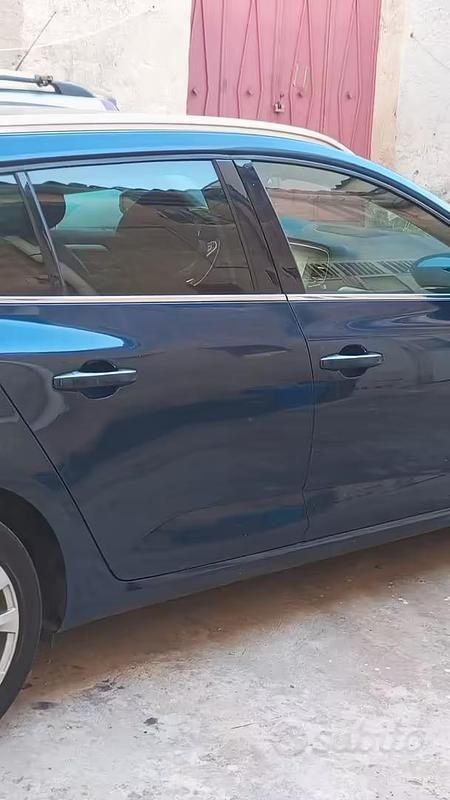 Usata Renault Mégane GrandTour 2017 Blu Station wagon