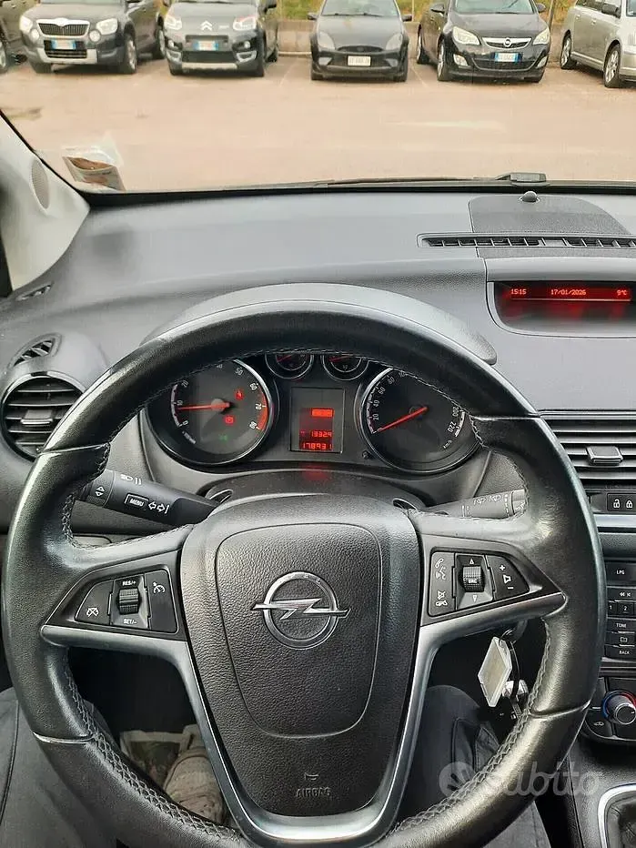 Usata Opel Meriva 120 CV (88 kW) 2012 Bianco Monovolume