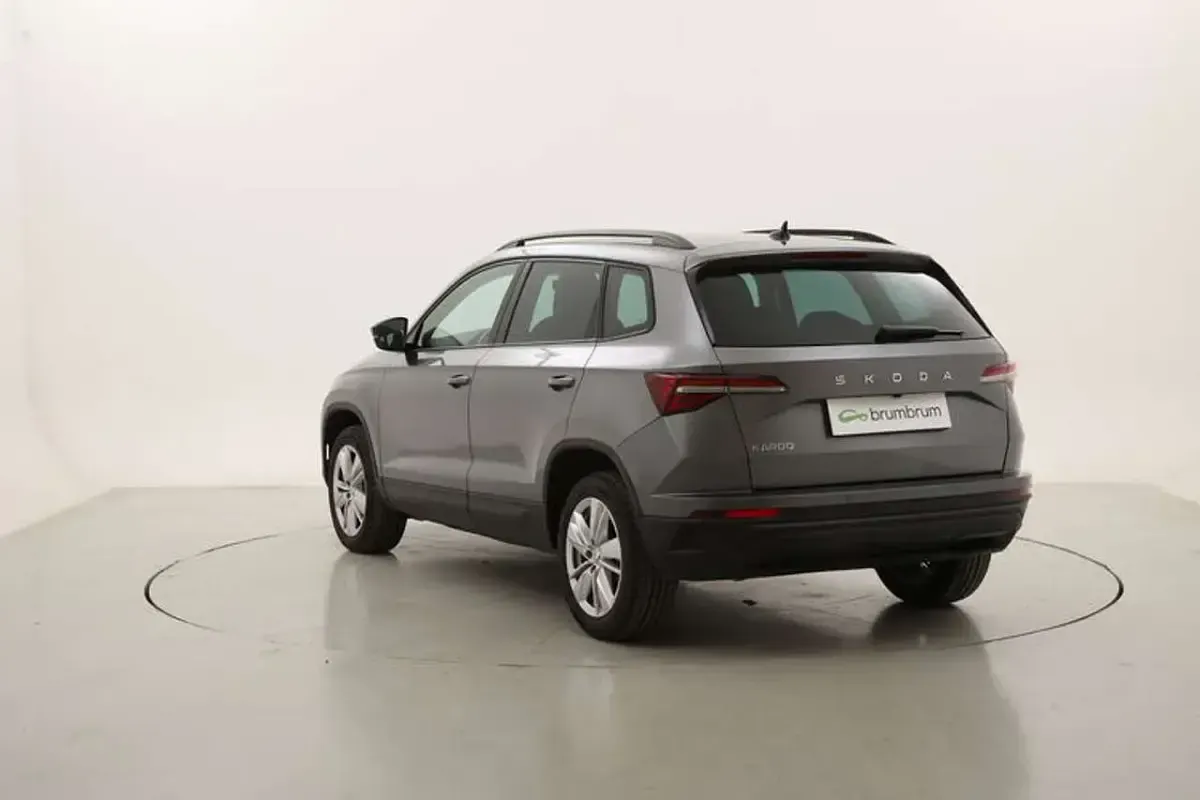 Usata Skoda Karoq Selection 150 CV (110 kW) 2024 Grigio SUV
