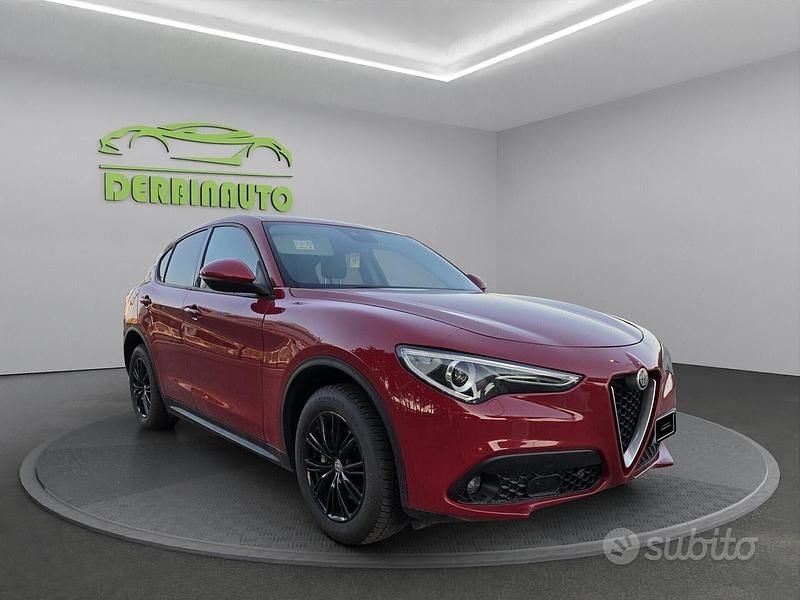Usata Alfa Romeo Stelvio 210 CV (154 kW) 2018 Rosso SUV