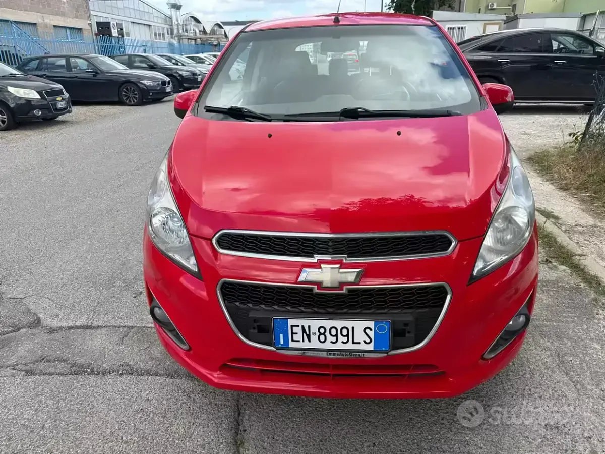 Usata Chevrolet Spark LS 65 CV (47 kW) 2013 Rosso Utilitaria