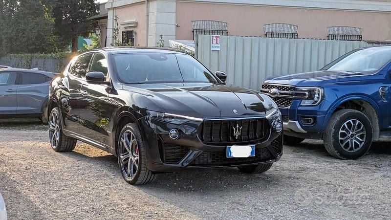 Usata Maserati Levante 349 CV (256 kW) 2020 Nero SUV