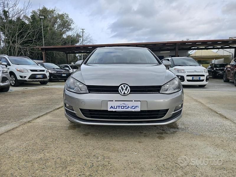 Usata VW Golf VII Comfortline 104 CV (76 kW) 2014 Grigio Berlina