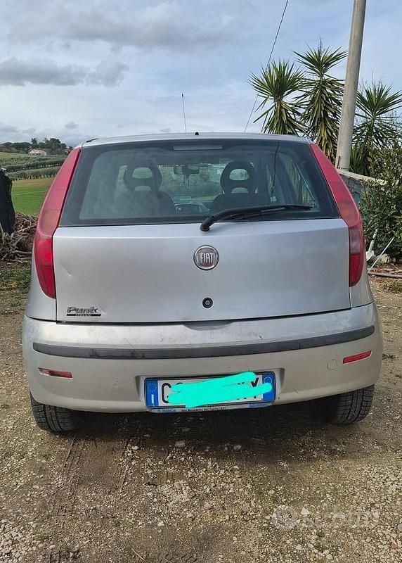 Brugt Fiat Punto Classica 60 HK (44 kW) 2008 Grå Hatchback