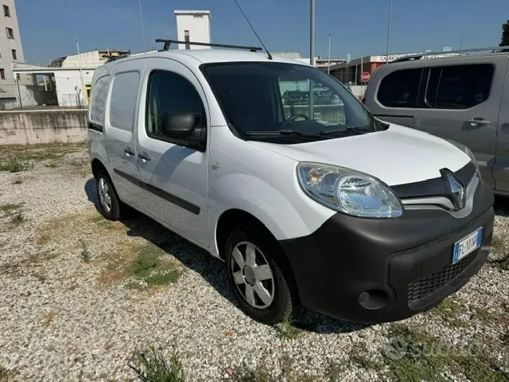 Usata Renault Kangoo 75 CV (55 kW) 2017 Bianco Monovolume
