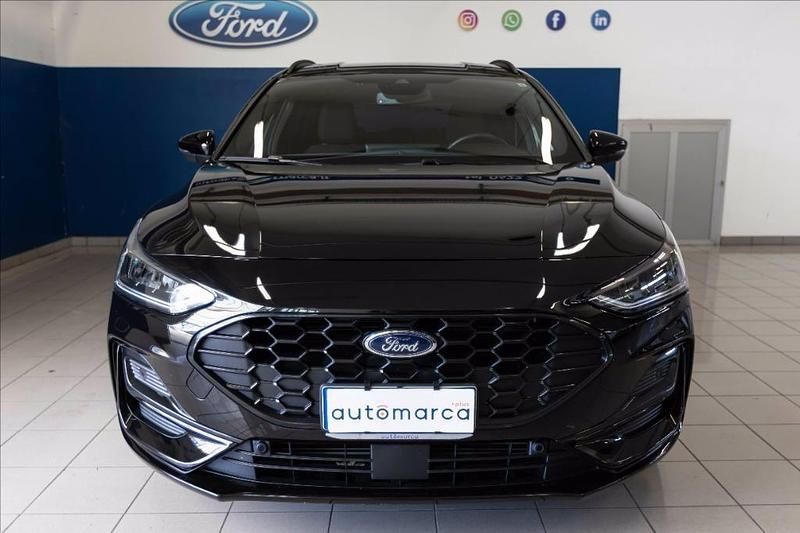 Usata Ford Focus ST-Line 125 CV (91 kW) 2022 Nero metallizzato Station wagon